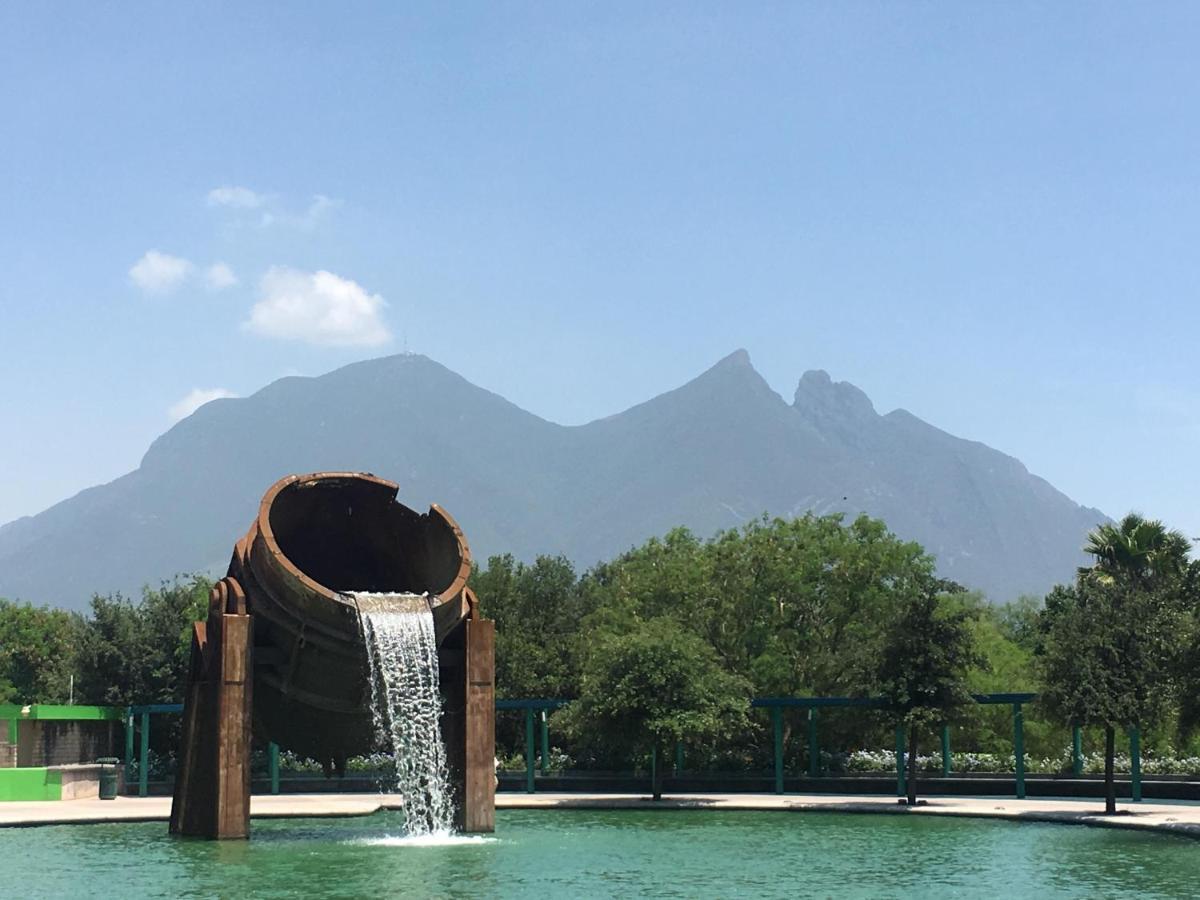 San Nicolás de los Garzas Wyndham Garden Monterrey Norte מראה חיצוני תמונה