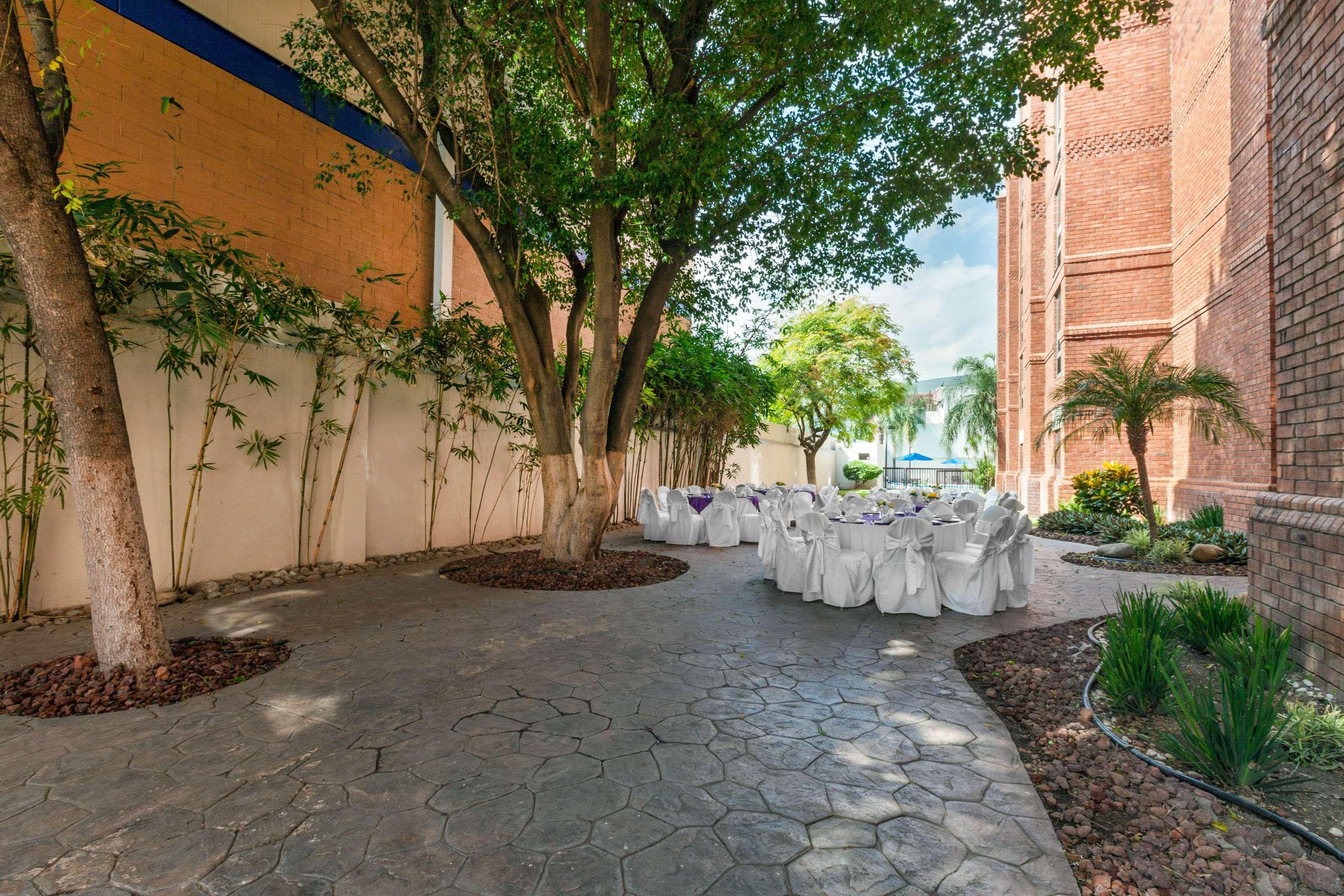 San Nicolás de los Garzas Wyndham Garden Monterrey Norte מראה חיצוני תמונה
