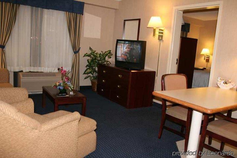 San Nicolás de los Garzas Wyndham Garden Monterrey Norte חדר תמונה