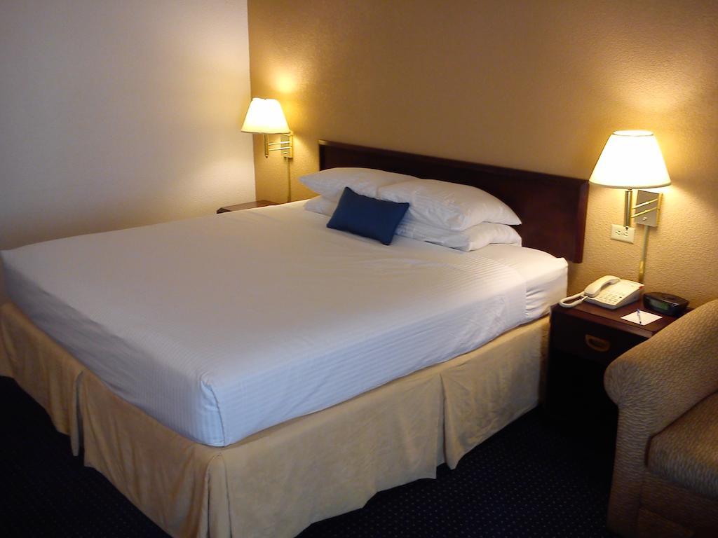 San Nicolás de los Garzas Wyndham Garden Monterrey Norte מראה חיצוני תמונה