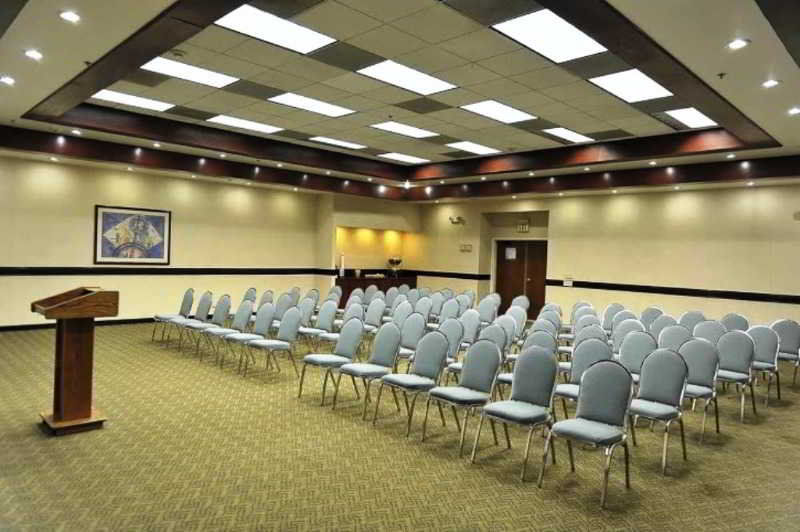 San Nicolás de los Garzas Wyndham Garden Monterrey Norte עסק תמונה